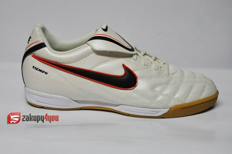 Buty na halę Nike Natural II IC |