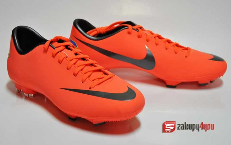 nike mercurial victory iii