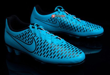 Buty piłkarskie Nike Magista OLA FG