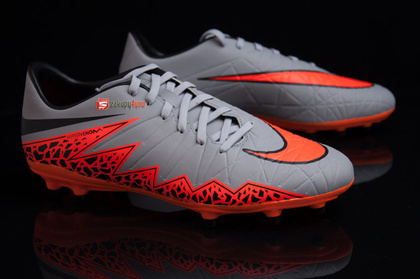 Korki Nike HYPERVENOM PHELON II FG