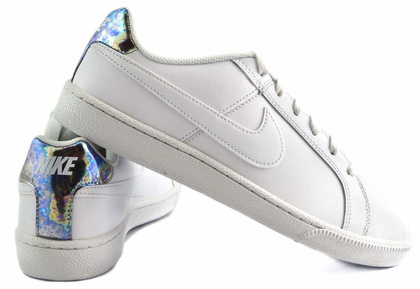 Nike Court Royale 749867-109